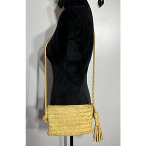 Marta Ponti Portugal Woven Crossbody Shoulder Purse Tassel Genuine Leather Zips